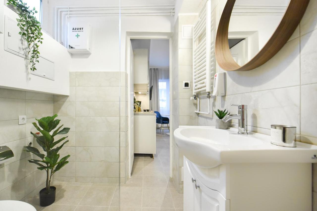 Urban Adventure For Two Apartman Bukarest Kültér fotó