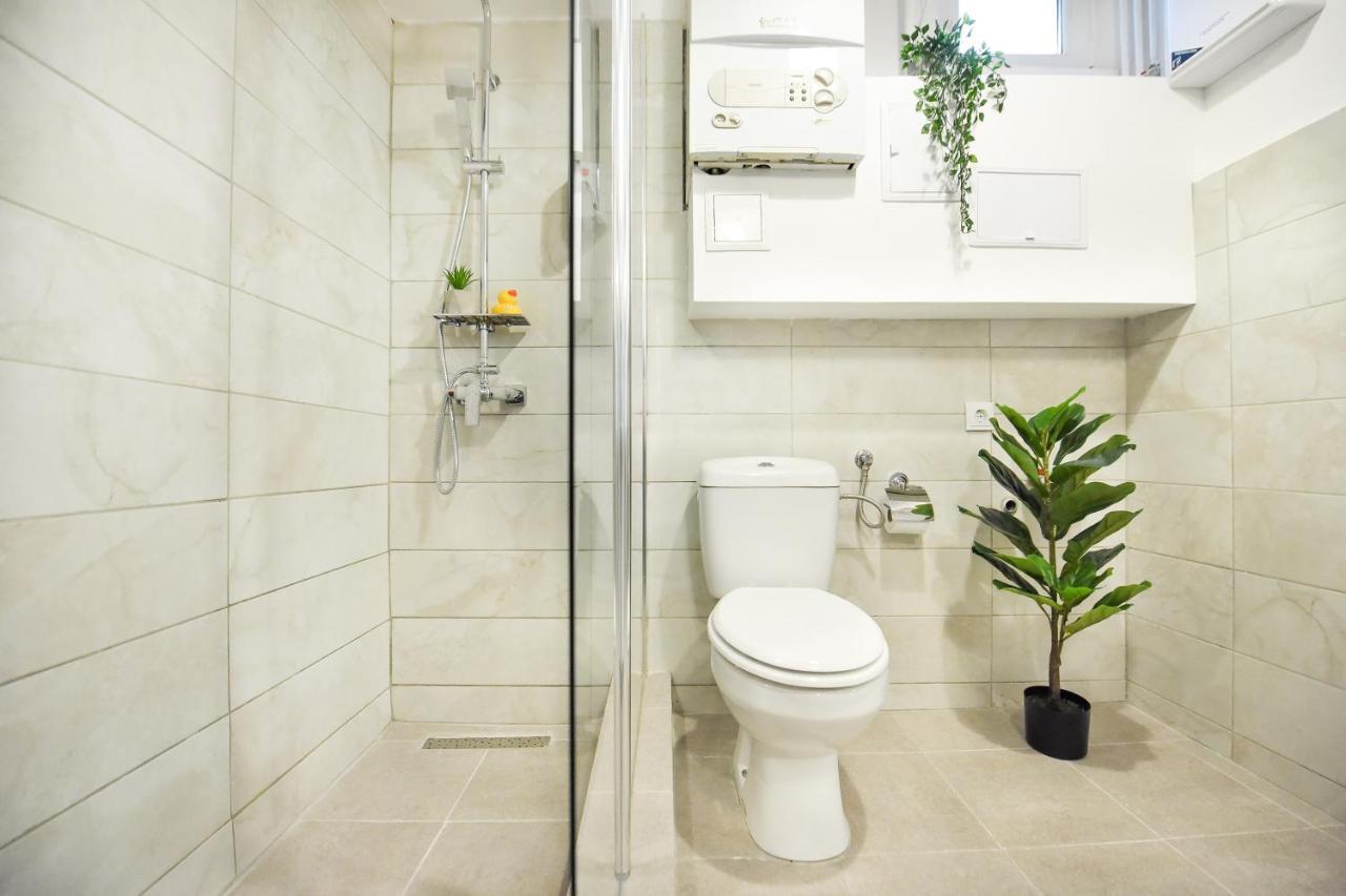 Urban Adventure For Two Apartman Bukarest Kültér fotó