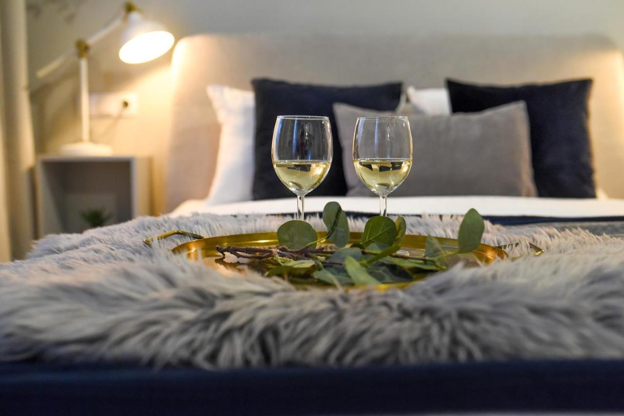 Urban Adventure For Two Apartman Bukarest Kültér fotó