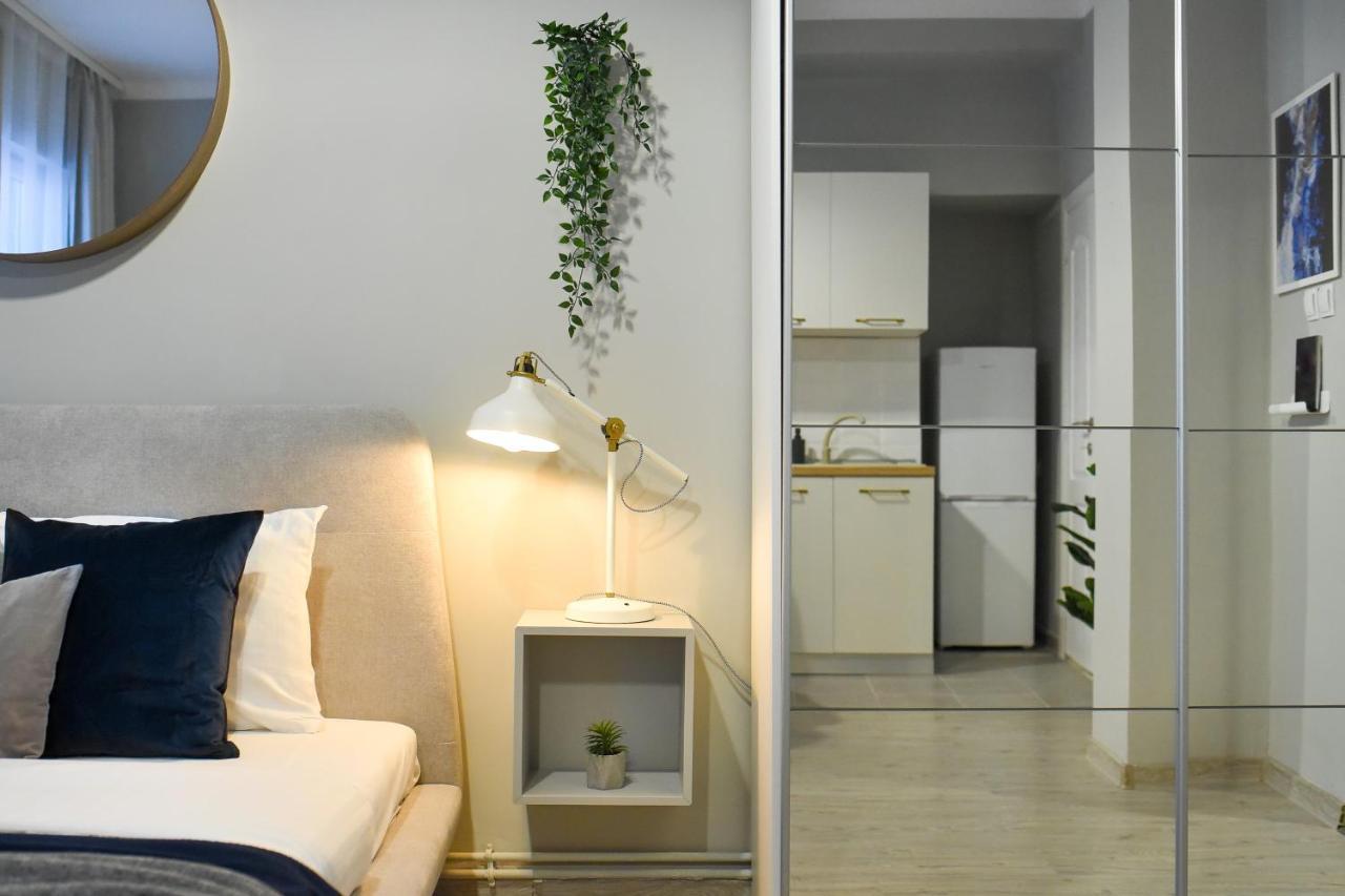 Urban Adventure For Two Apartman Bukarest Kültér fotó